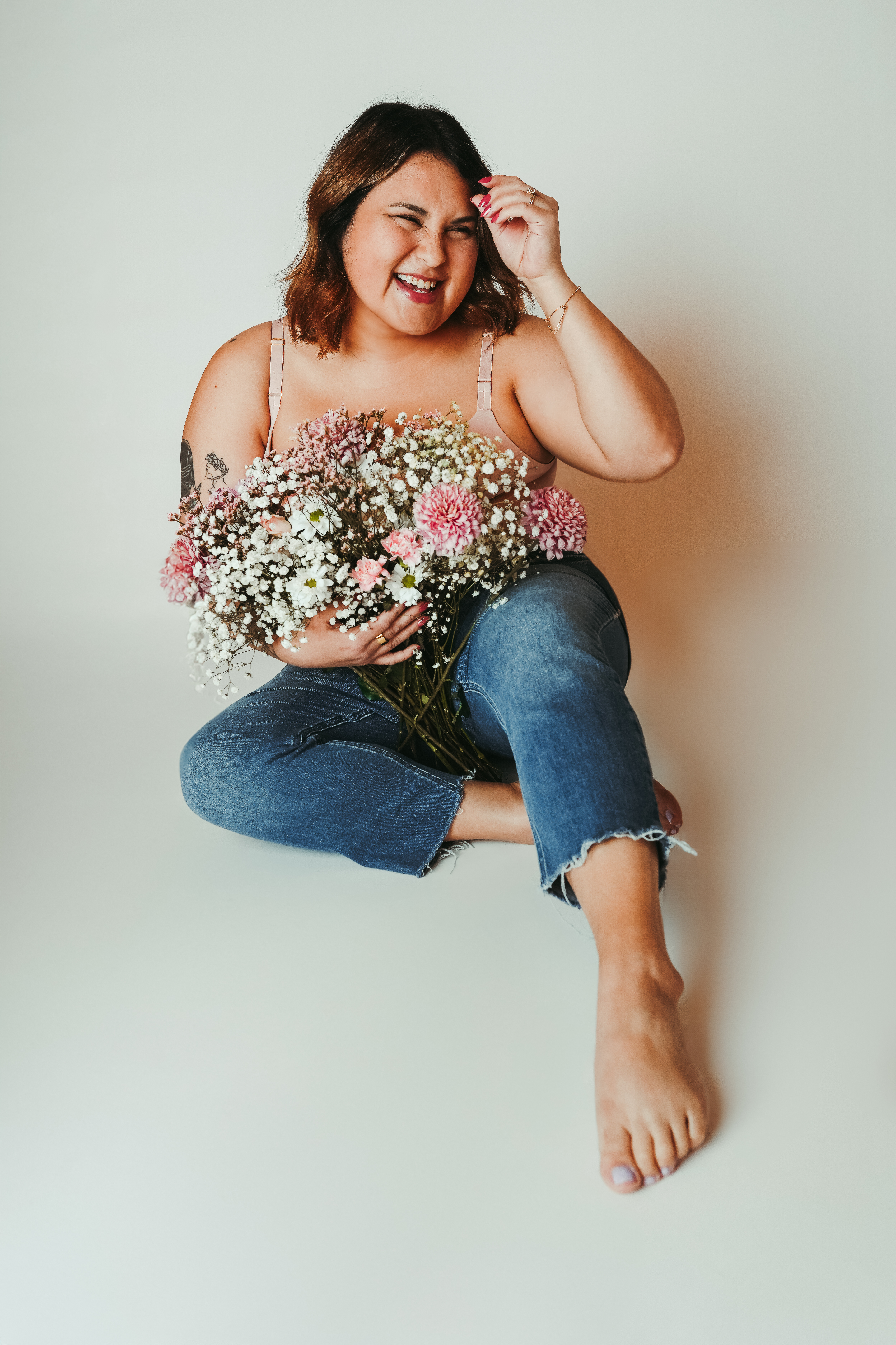 FindHerWithFlowers.blog